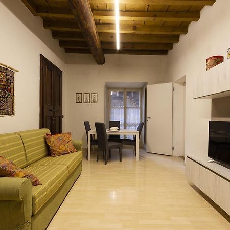 Garden Apartment - Smart Holiday Мантова Екстериор снимка